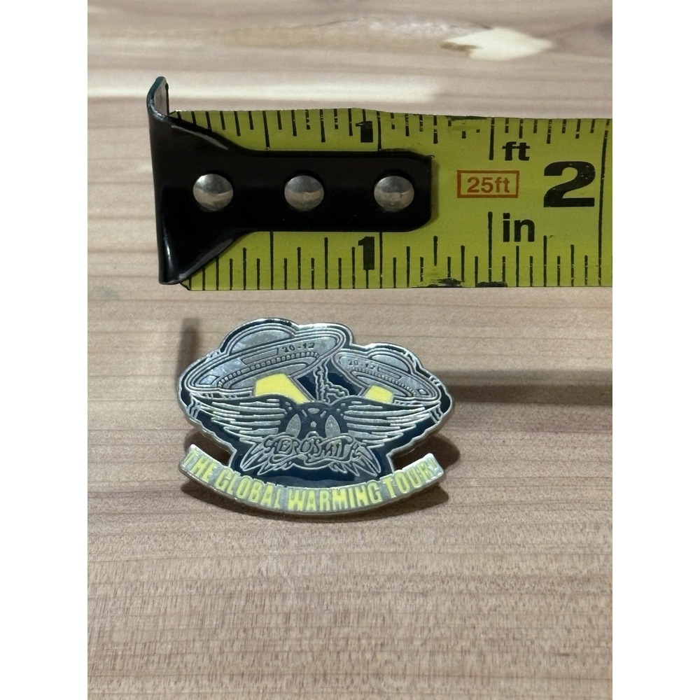 Aerosmith Rare VIP Pin Global Warming Tour 2012 - Picture 2 of 3